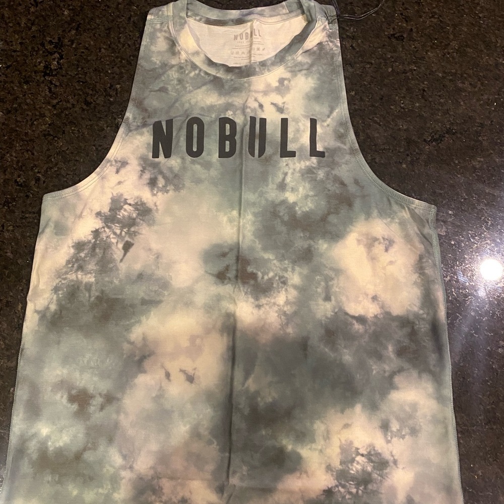 Small Nobull tie die green tank top